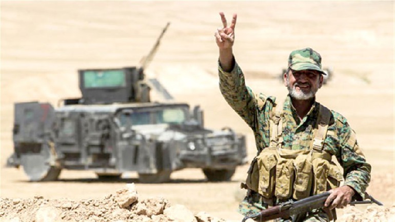 مجلة أميركيّة: داعش يضغط لاقتحام الحدود العراقيّة بعد انسحاب فصائل سوريّة