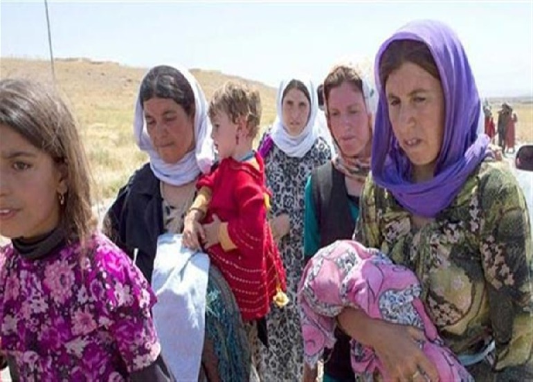 داعش يسيطر على مخيم الهول ويمنع الإيزيديين من إنقاذ المختطفات 