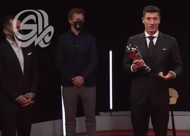 ليفاندوفسكي يحصد جائزة أفضل لاعب في العالم