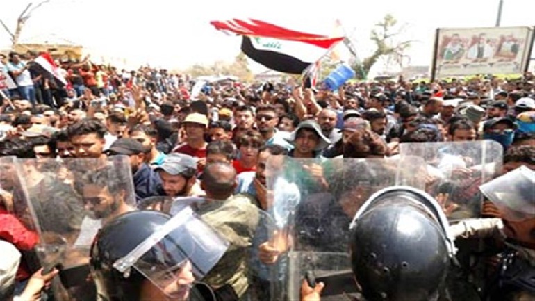 البصرة تنذر الحكومة من  تظاهرات حاسمة  لو استمرّ تجاهل المحتجّين 
