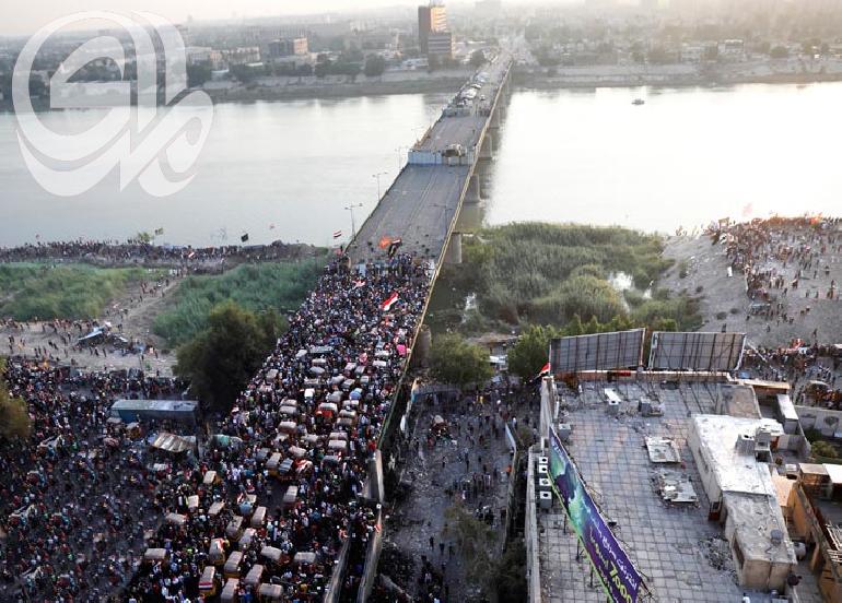 السلطات تتوعد منفذي الإضراب العام بـ الاعتقال  وصاروخان  كاتيوشا  يسقطان قرب ساحة التحرير