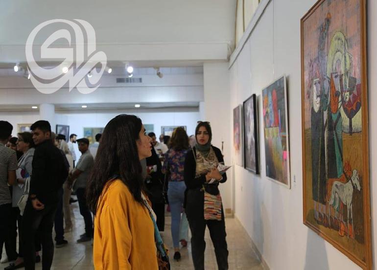 بمشاركة 90 فناناً وفنانة.. افتتاح معرض عشتار للفن التشكيلي