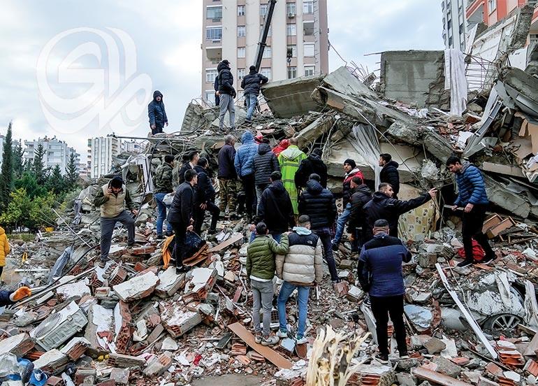 زلزال مرعب يوقع كارثة إنسانية في تركيا وسوريا