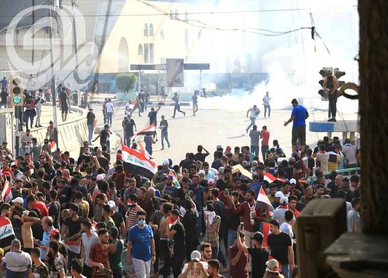 ناشطون يسخرون من تفاعل مسؤولين عراقيين  مع تظاهرات أميركا