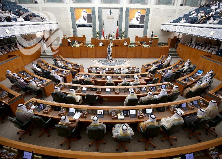 الحكومة الكويتية تستقيل بعد خلافات مع مجلس الأمة