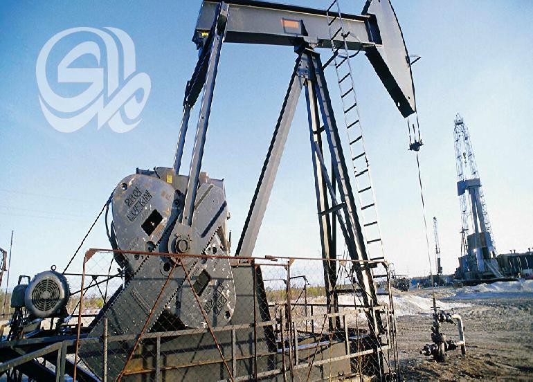 إيران تبحث عن تمويل لتطوير حقول النفط المشتركة مع العراق