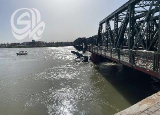 مجلس الانبار يفتح تحقيق فوري بشأن حادثة إنهيار جسر الفلوجة الحديدي