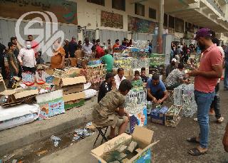 بالصور.. سوق الغزل في بغداد اليوم الجمعة