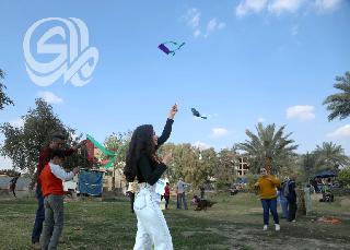 بالصور.. المهرجان الخامس للطائرات الورقية على حدائق أبو نؤاس