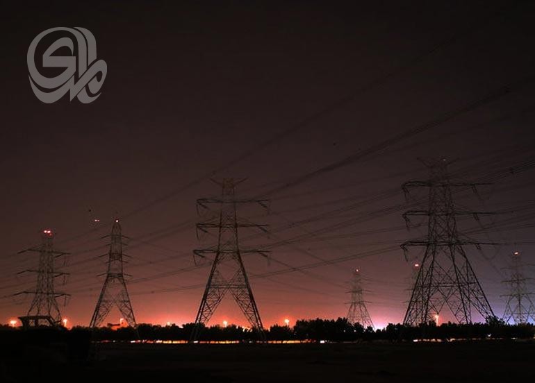 محافظة سعودية تعوض سكانها بأكثر من 500 دولار لكل مواطن بسبب انقطاع الكهرباء