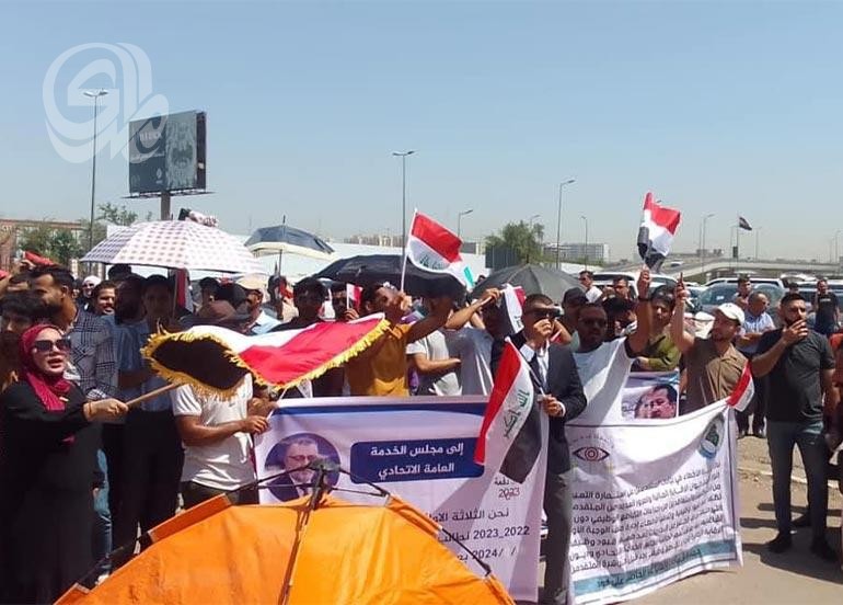 بغداد تسبق الجنوب والشمال في التظاهرات.. التعيين أول المطالب