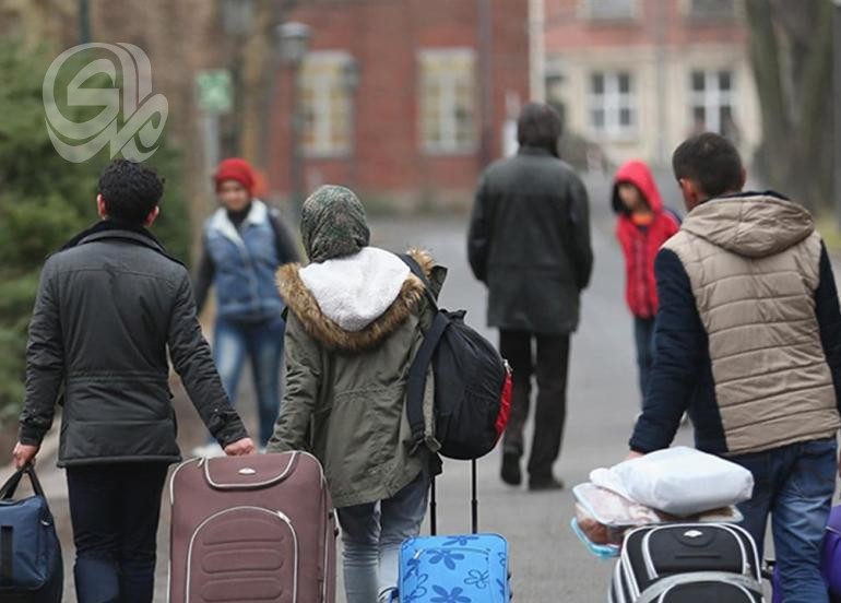 السفارة العراقية في ليبيا تعيد 6 مهاجرين غير شرعيين إلى البلاد