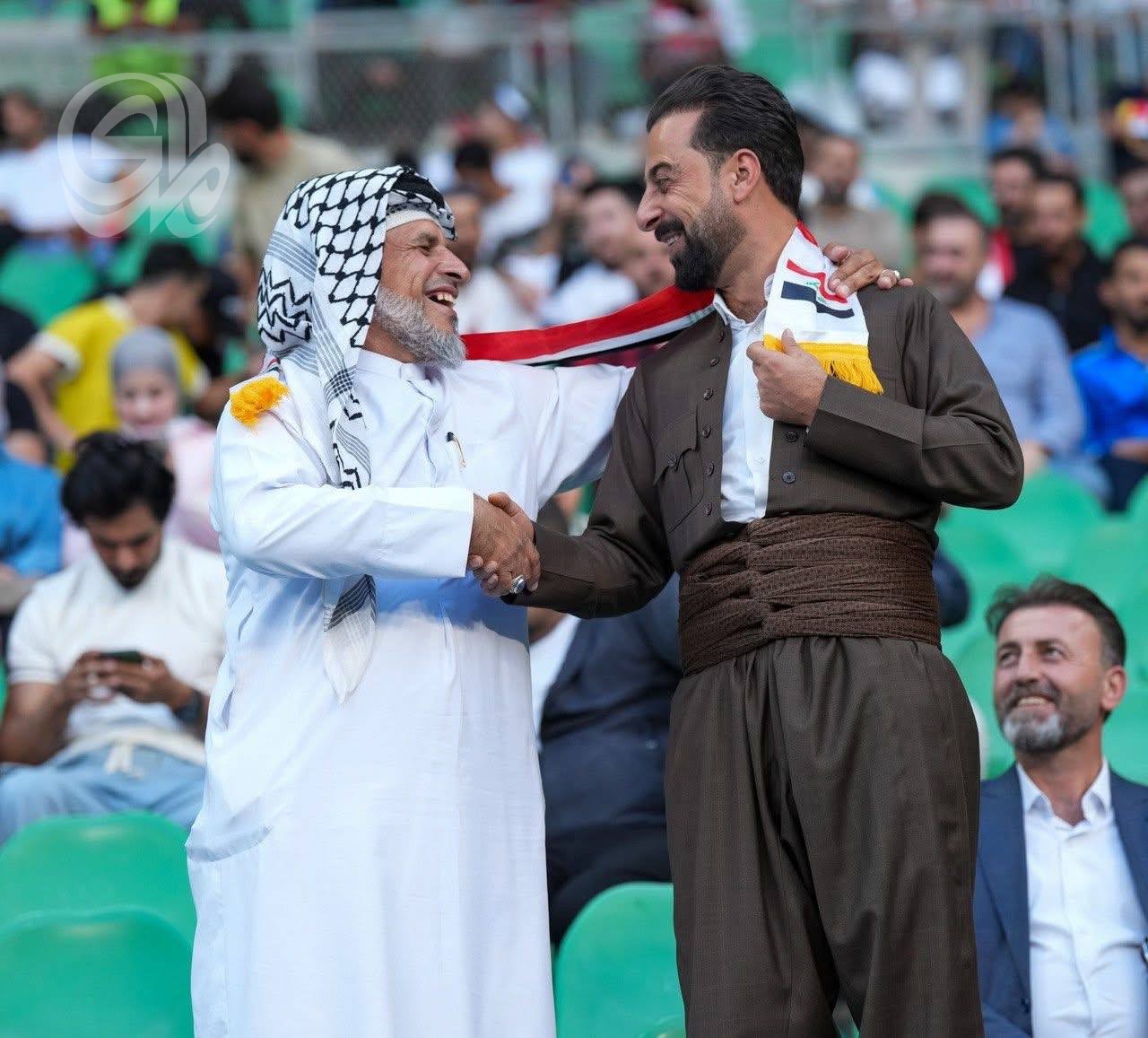 مدرجات البصرة تفور بالحضور.. جماهير العراق تحتشد لدعم الأسود قبل القمة المرتقبة