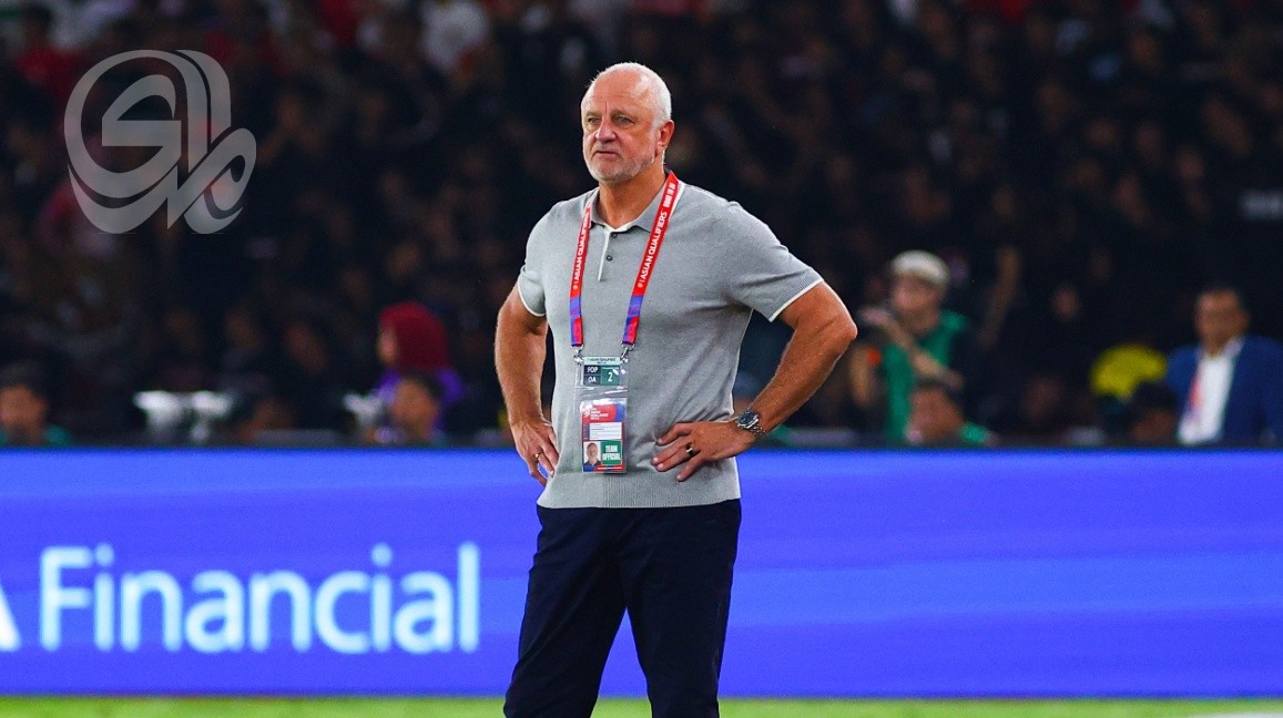 مدرب العراق يغادر إلى سويسرا لحضور قرعة الملحق العالمي