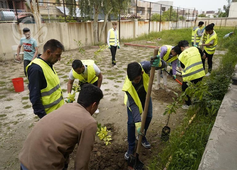 مثابرون تسعى لتطويق الموصل بحزام أخضر وسط مطالبات بوقف قطع الأشجار وفرض الرقابة