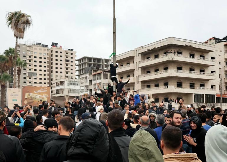 الاحتجاجات الشعبية في الساحل السوري بين المطالب المعيشية والتعامل الأمني