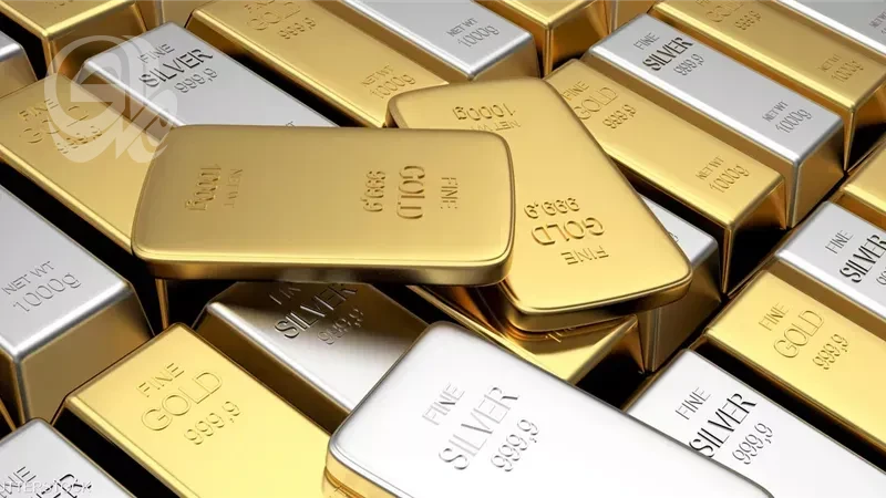 الذهب يرتفع والفضة تواصل مستوياتها القياسية