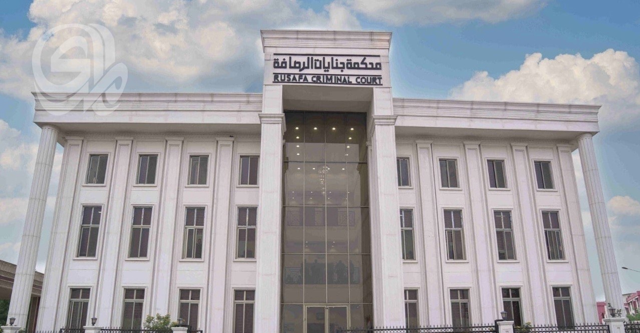 10 سنوات سجناً لحارس أبو غريب بعد تهريب المخدرات للسجناء مقابل المال