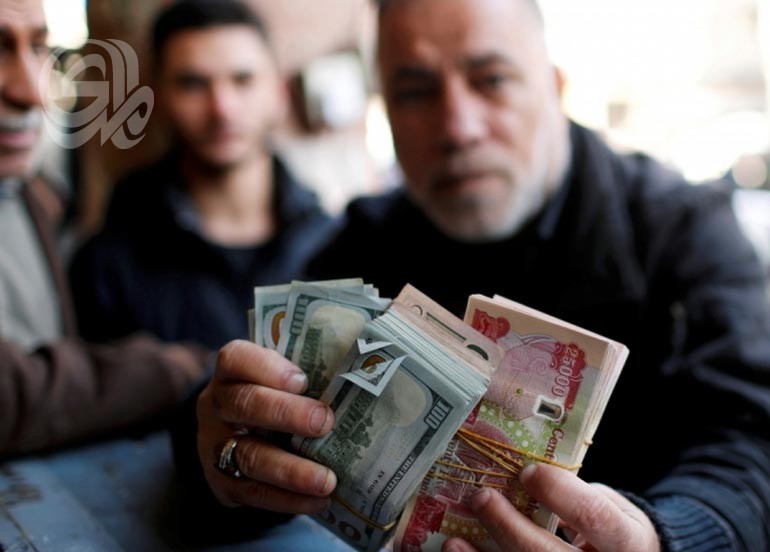 خبير اقتصادي يكشف عن هدر تريليونات الدنانير في «المنطقة الرمادية» للموازنة العامة