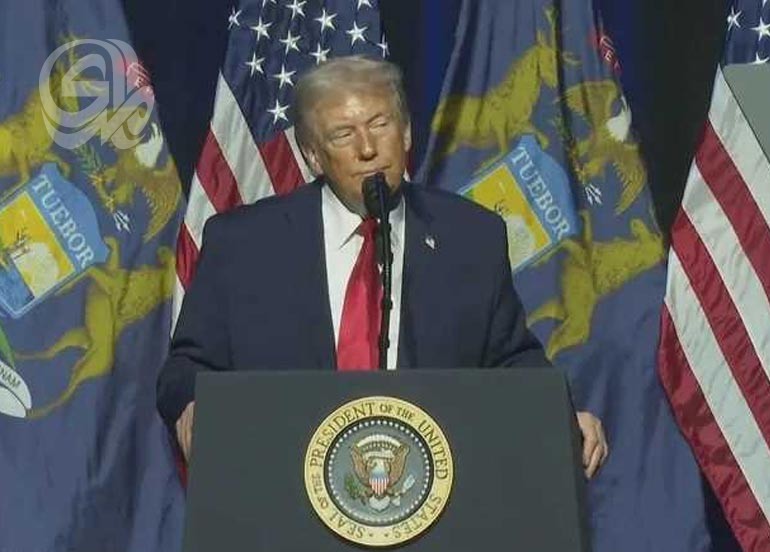 ترمب يلوّح بضربة «أقسى من السابق».. الأساطيل تتحرك وطهران ترفض التفاوض تحت التهديد