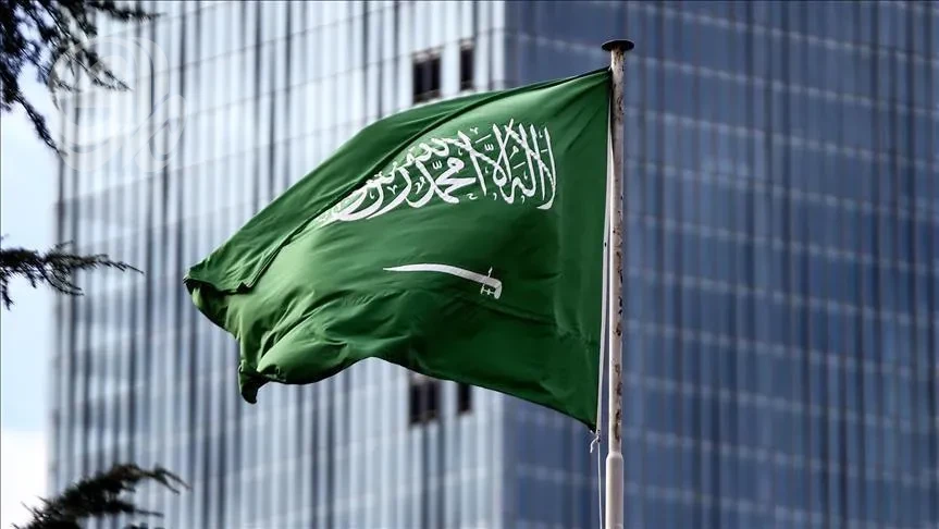 السعودية تقود تحركاً خليجياً لثني واشنطن عن ضرب إيران