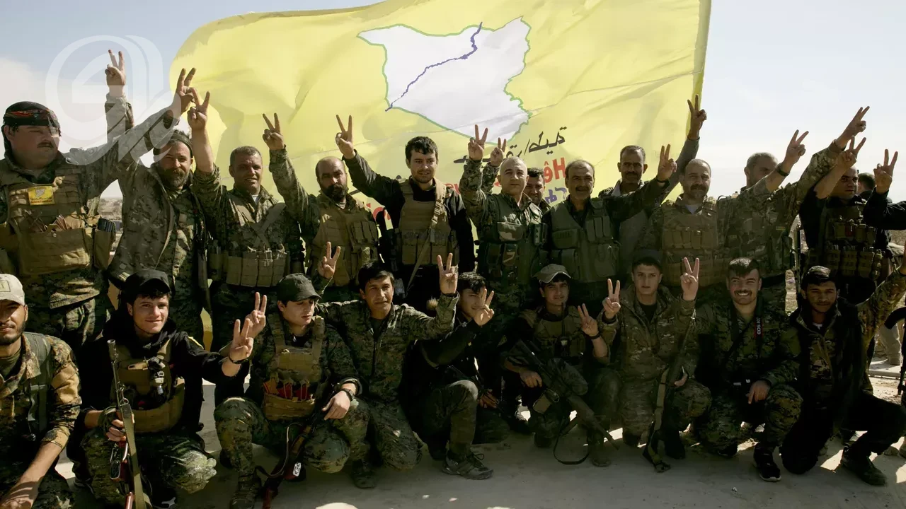 قسد تعلن استعدادًا عسكريًا شاملاً من الرقة إلى حلب