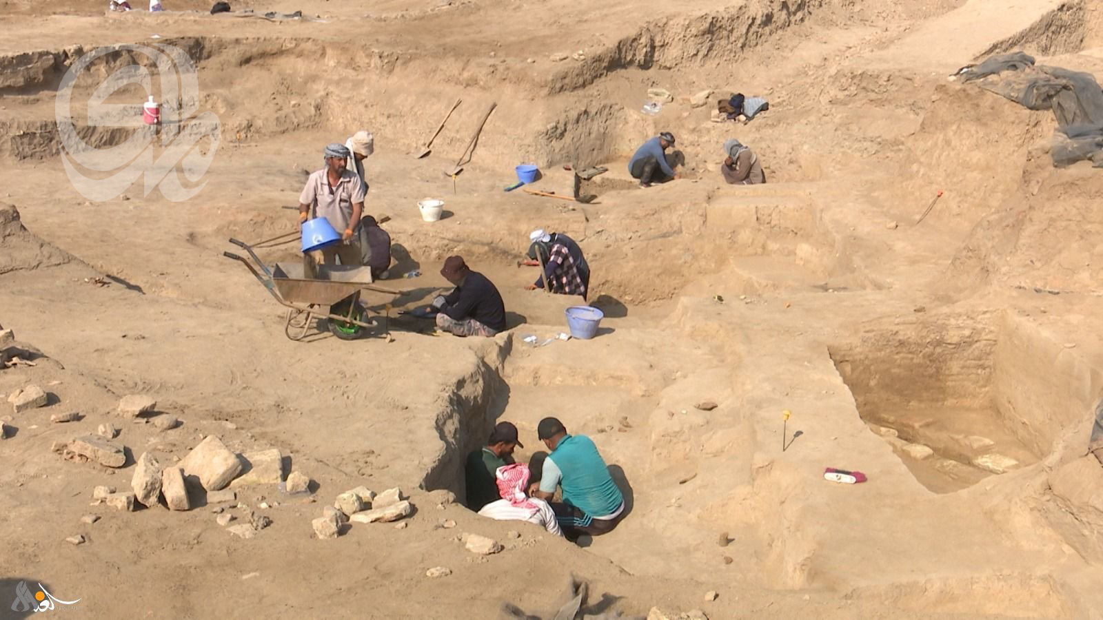 العثور على 1500 قطعة أثرية في ذي قار