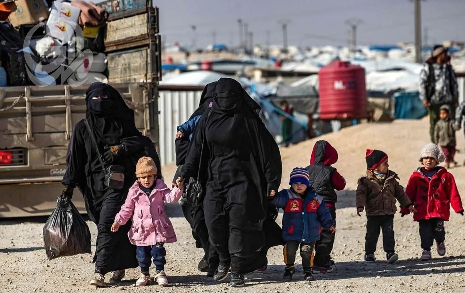 عودة 19 ألف عراقي من مخيم الهول وبقاء أقل من 5 آلاف